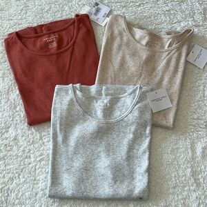 American Eagle XL Shirt Bundle NWT